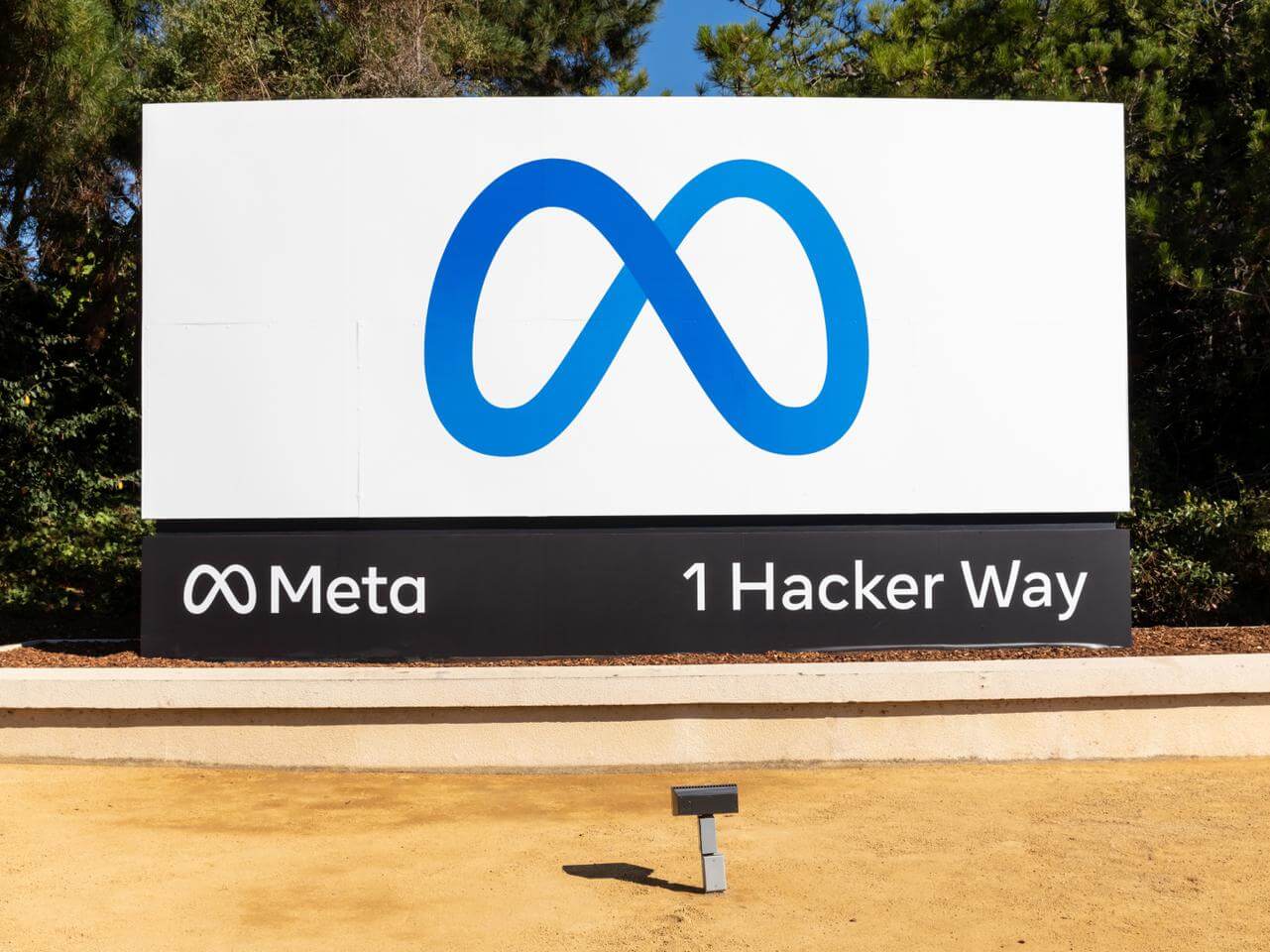 meta, facebook, social media