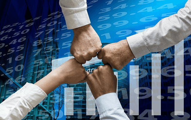 zakres obowiązk&oacute;w, odpowiedni system kształcenia, praca zdalna, literą prawa